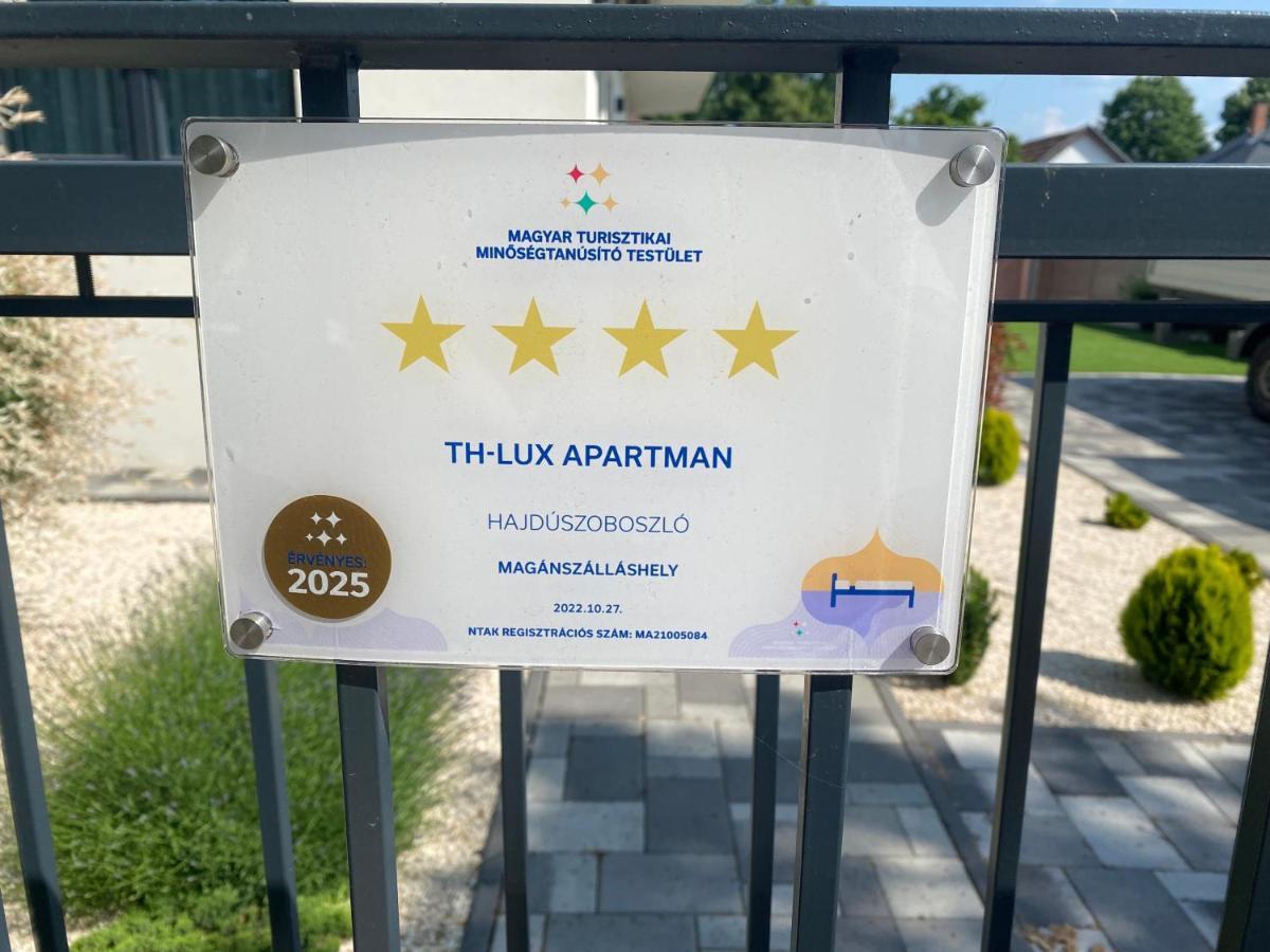 Th-Lux Apartman Хайдусобосло Экстерьер фото